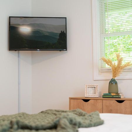 The Wanderer Guesthouse Boone Extérieur photo