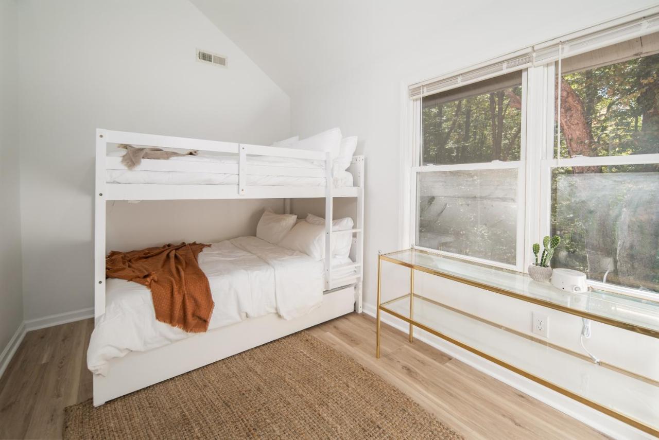 The Wanderer Guesthouse Boone Extérieur photo