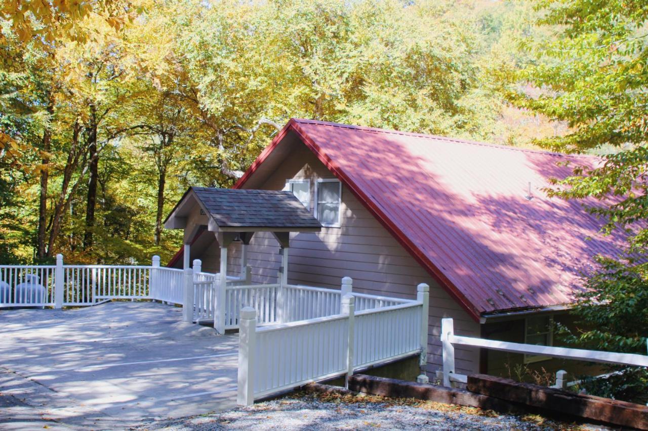 The Wanderer Guesthouse Boone Extérieur photo